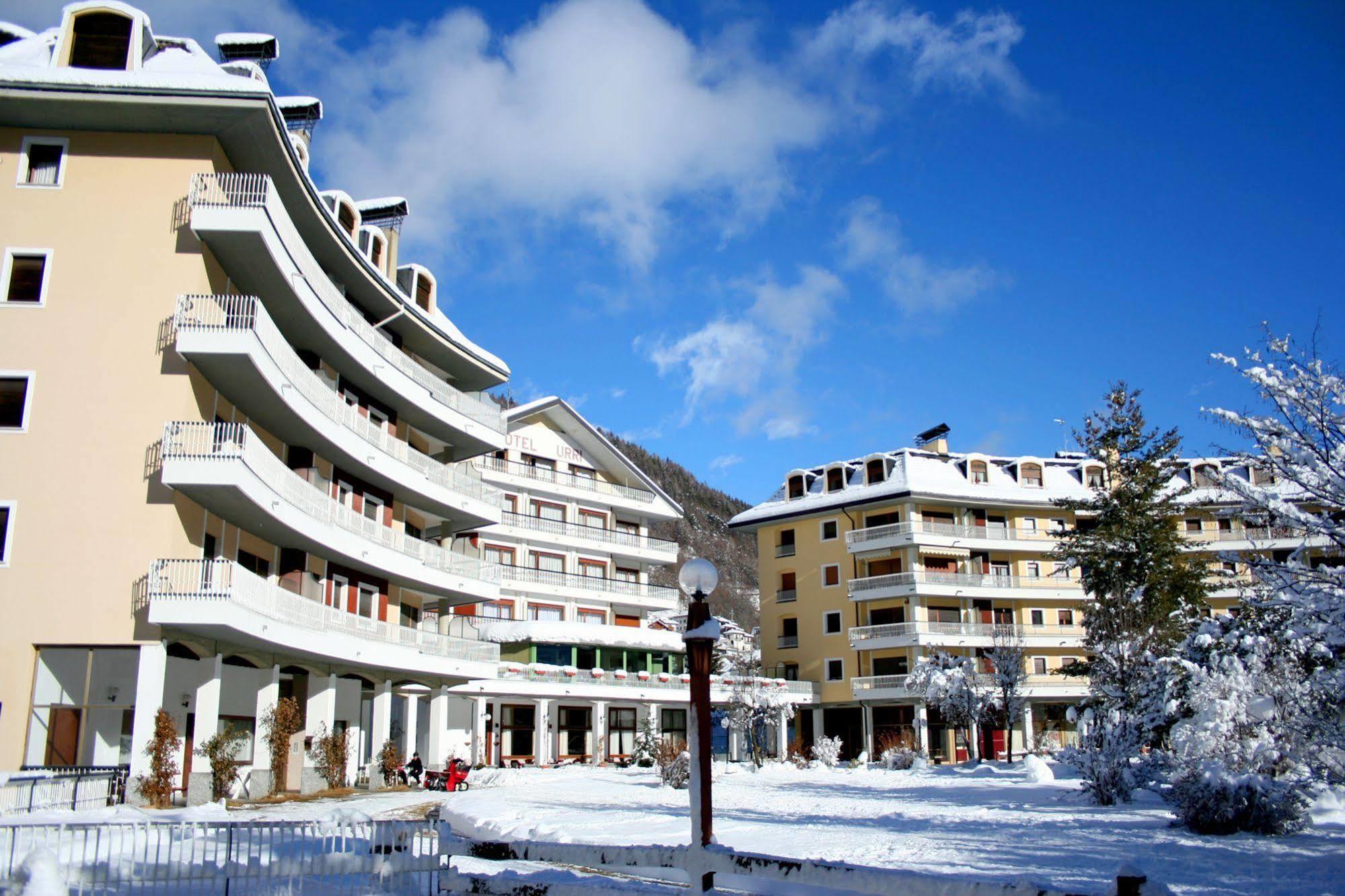 Hotel Urri Априка Екстер'єр фото